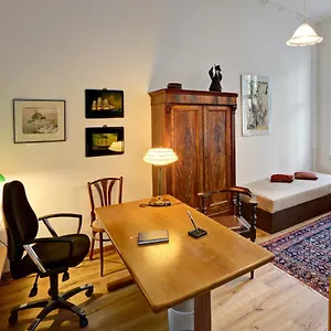  Privatunterkunft Dunckerstr.