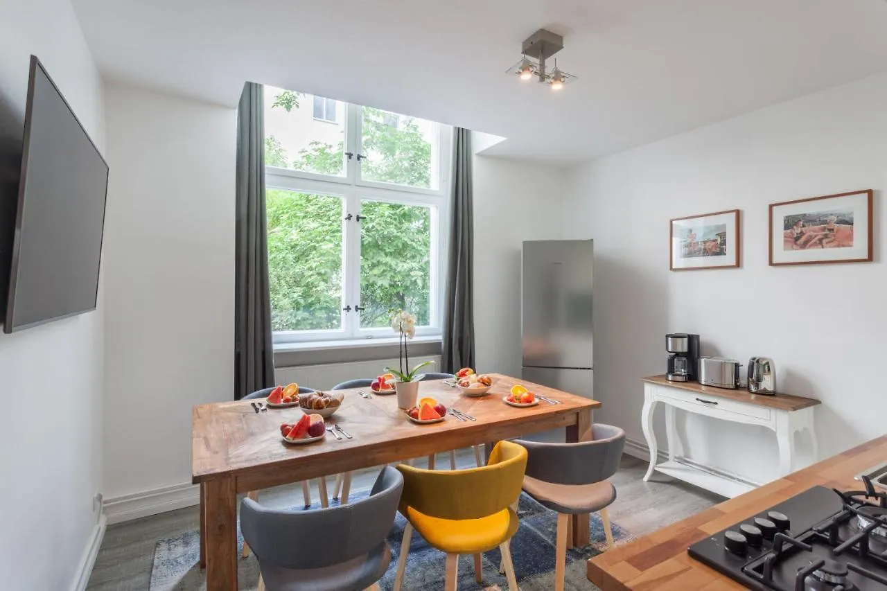 The Paul Ii, 3 Bedrooms Up To 6 Ppl In Prenzlauer Berg Berlin Apartment